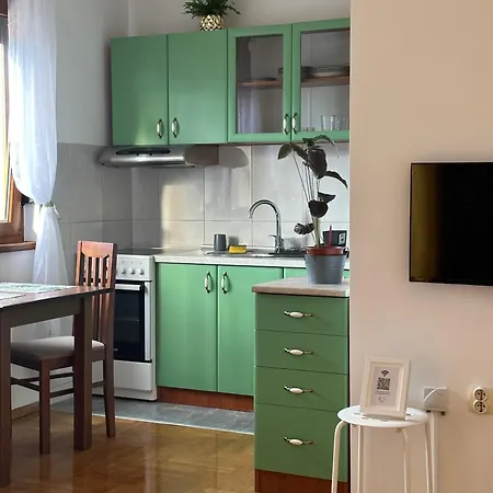 Sunny Apartment